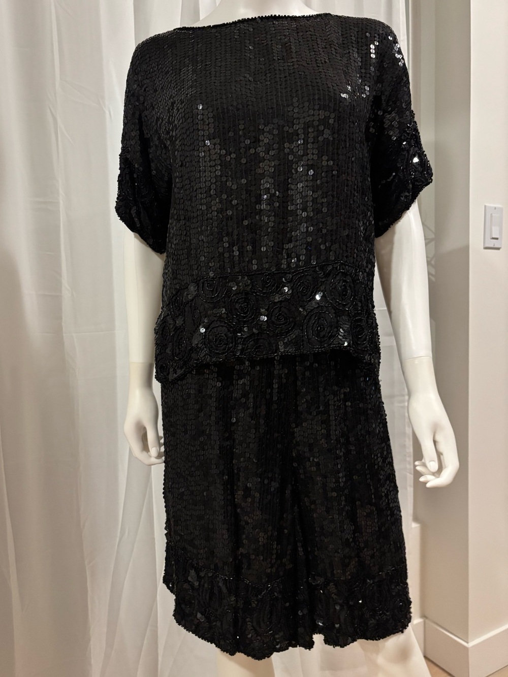Vintage 1980s Elegance Black Sequin Silk Top & Culotte Set S